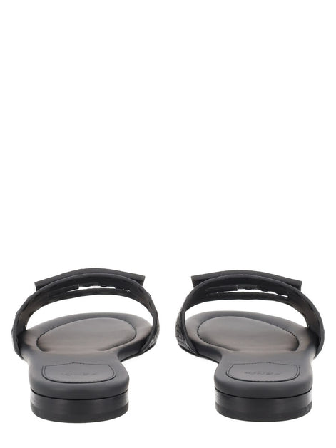 Fendi SLIDE "BAGUETTE" IN PELLE NERA
