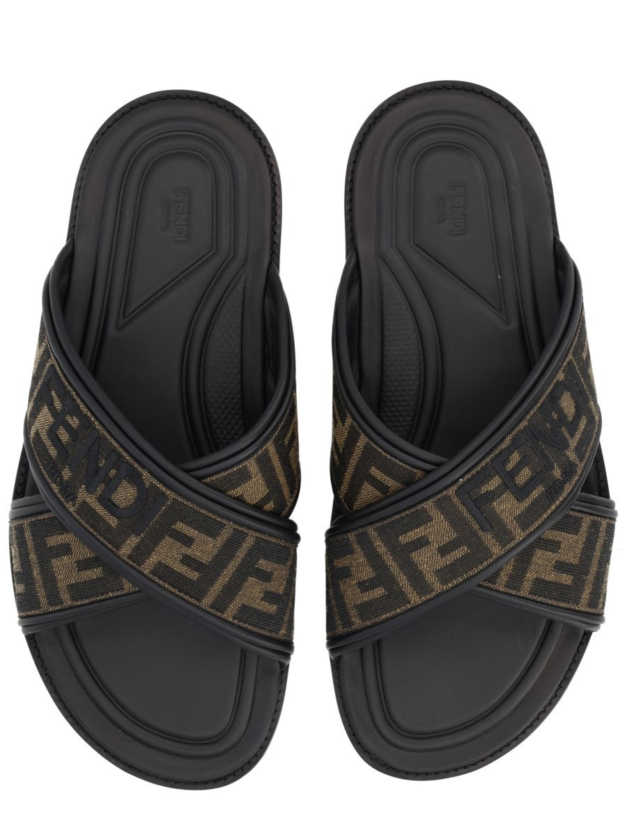 Fendi SLIDE CON LOGO