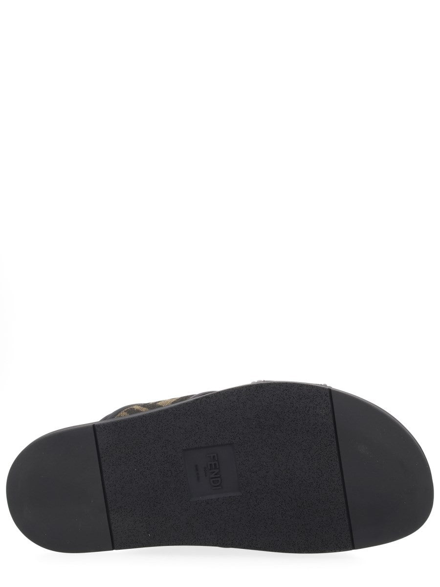 Fendi SLIDE CON LOGO