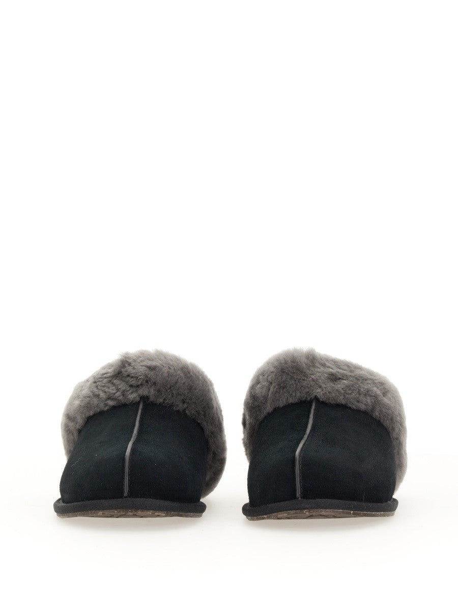 SLIP-ON SANDAL 