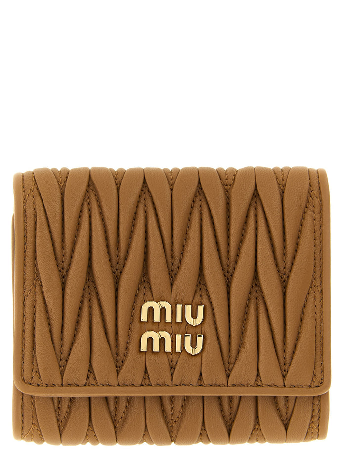 Small matelassé nappa wallet