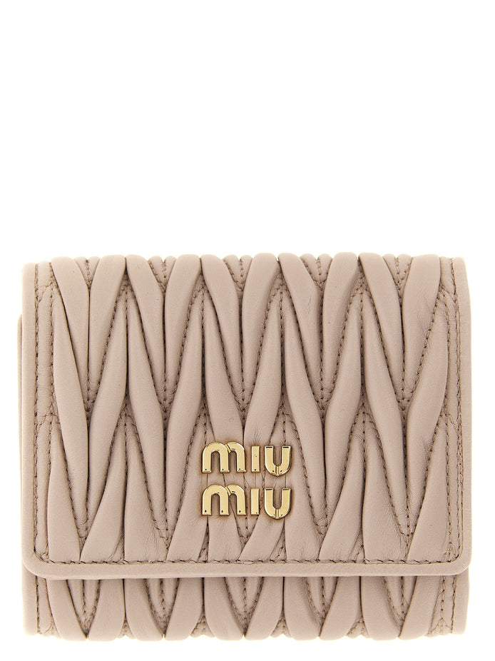 Small matelassé nappa wallet