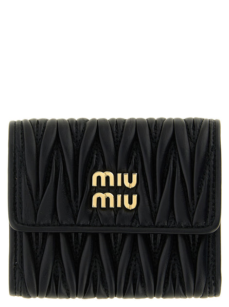 Small matelassé nappa wallet