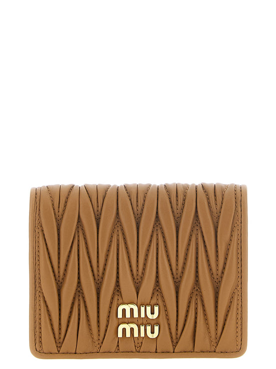 Small matelassé nappa wallet