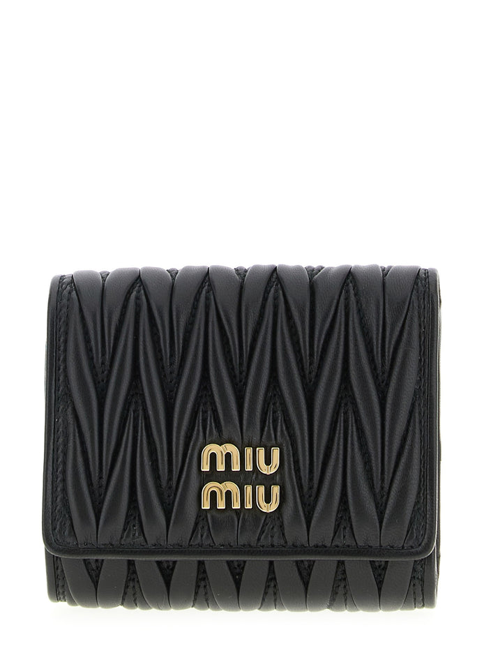 Small tassel wallet