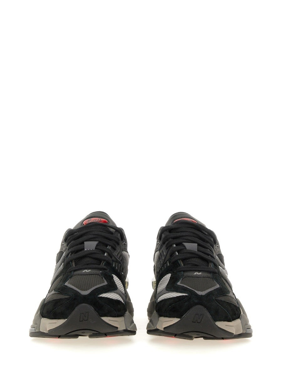 SNEAKER 