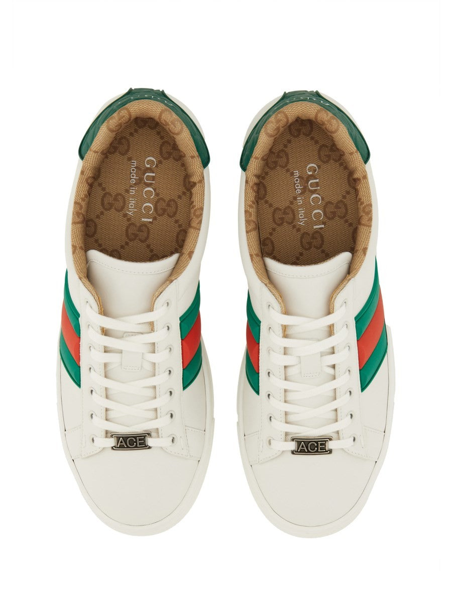 SNEAKER 