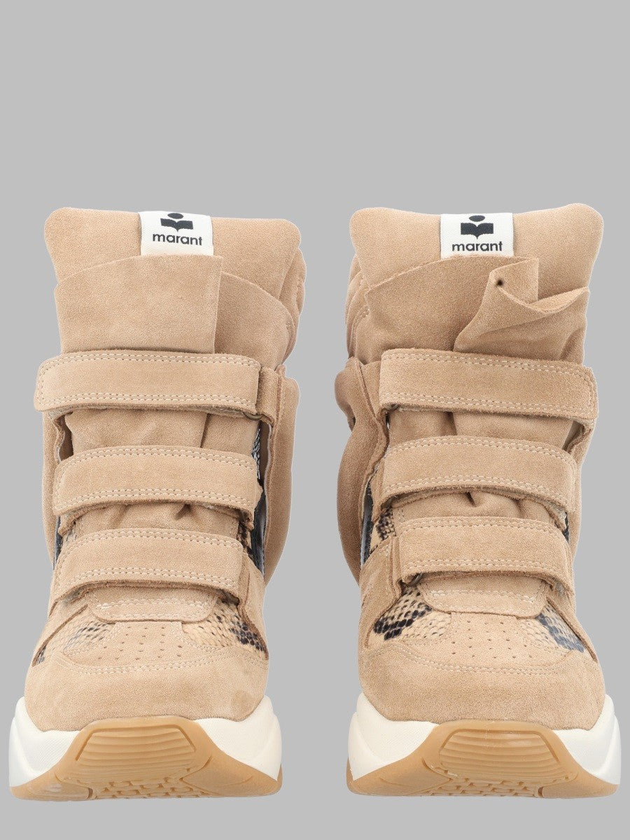 Sneaker 