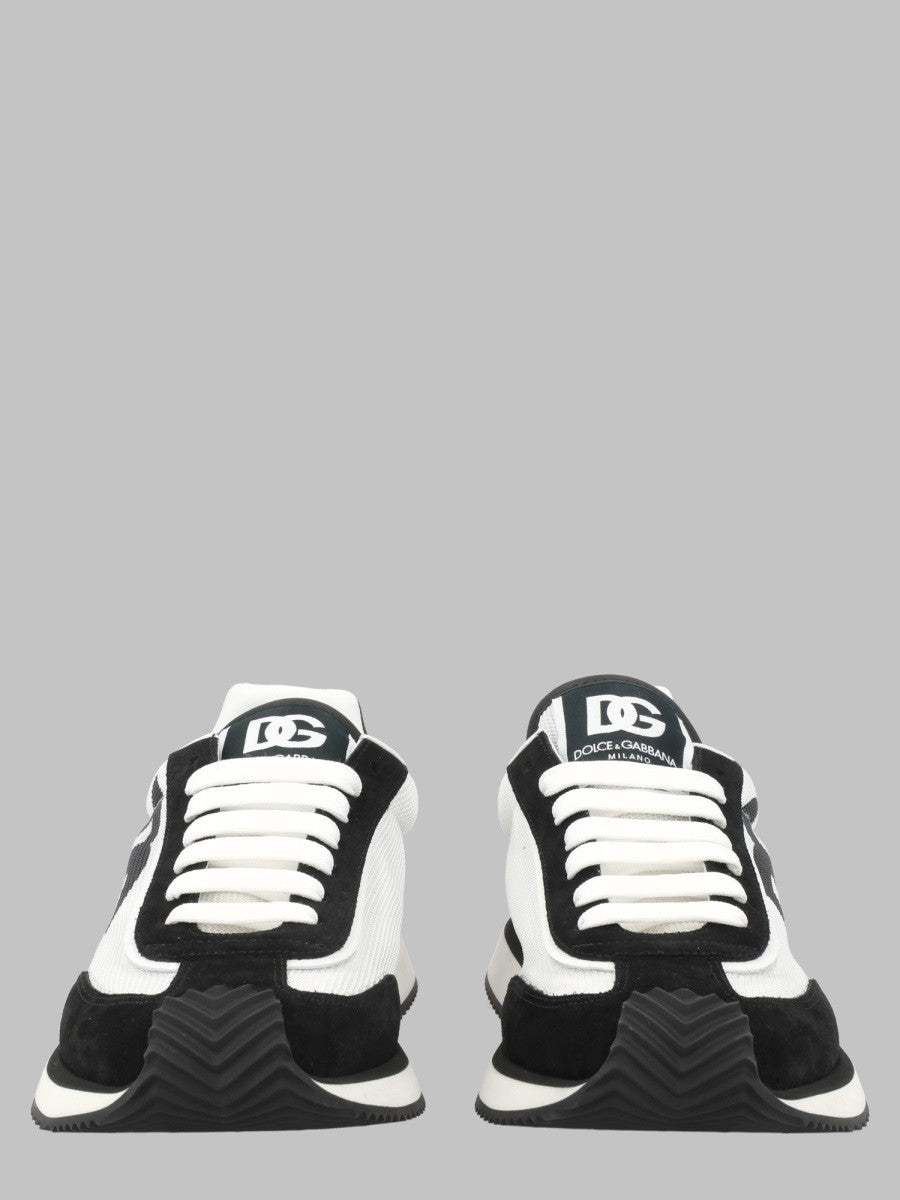 SNEAKER 
