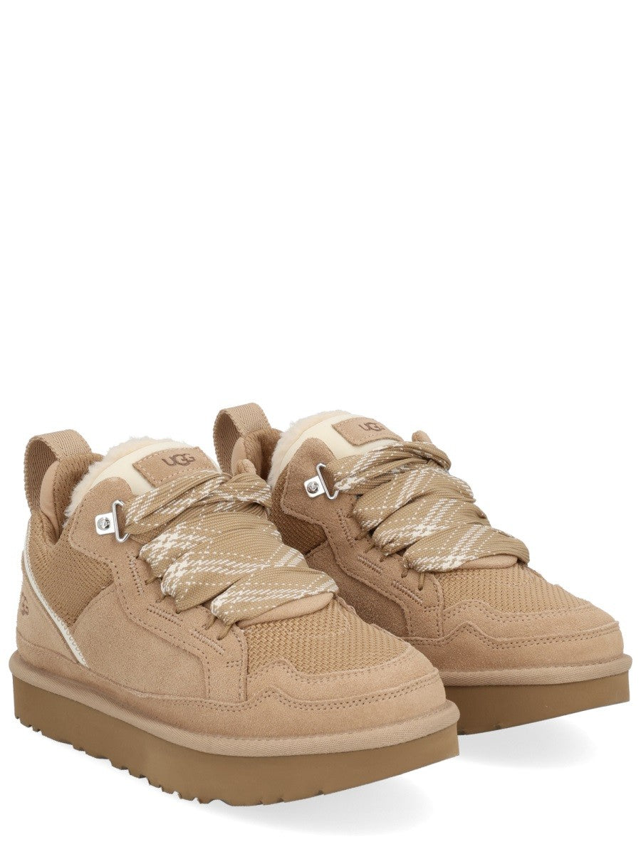 SNEAKER 