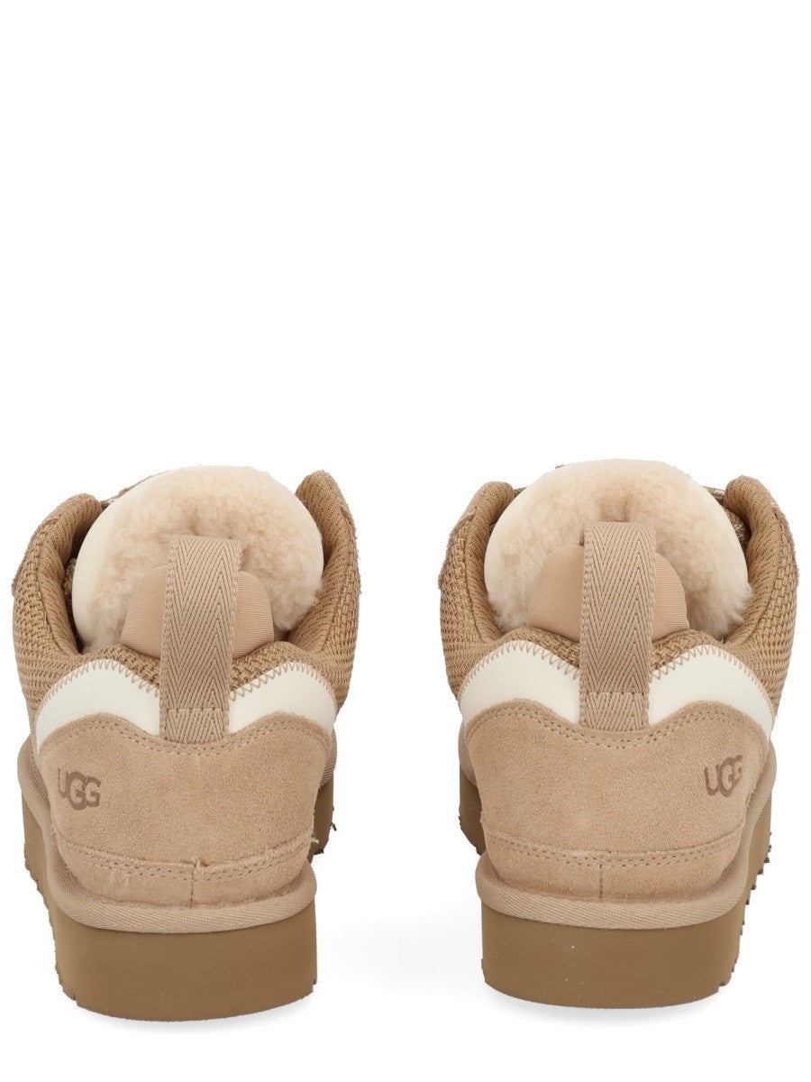 SNEAKER 