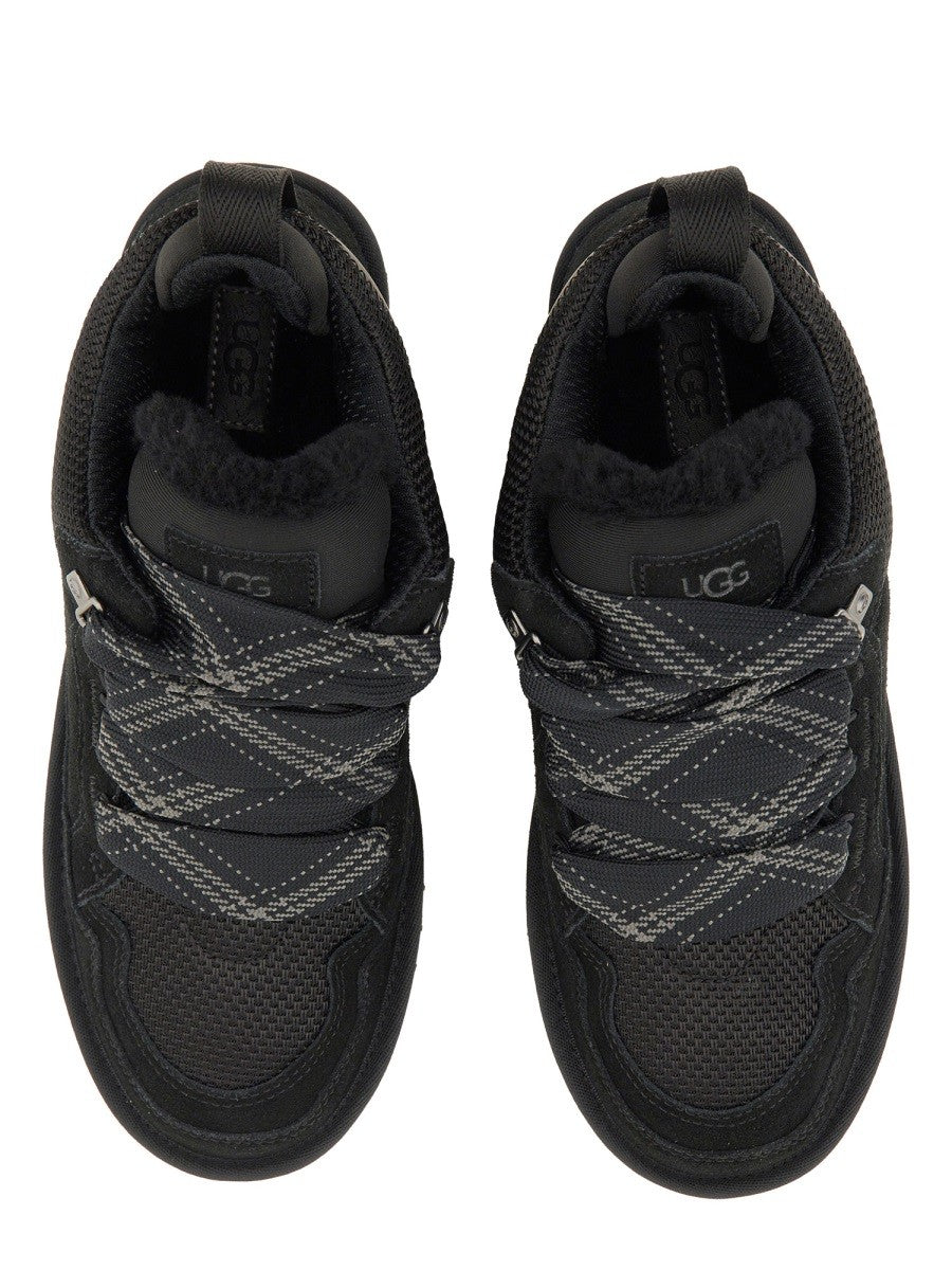 SNEAKER 