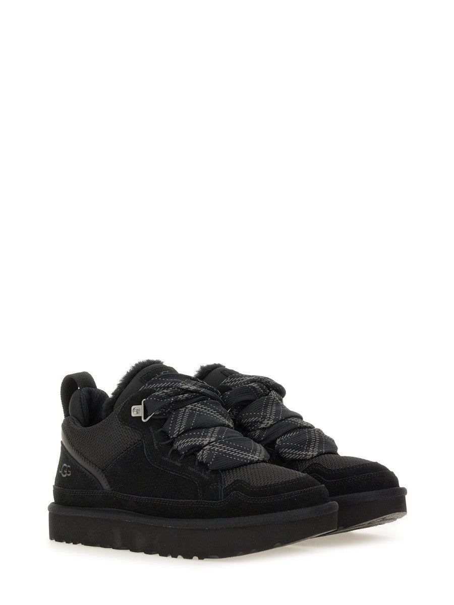 SNEAKER 
