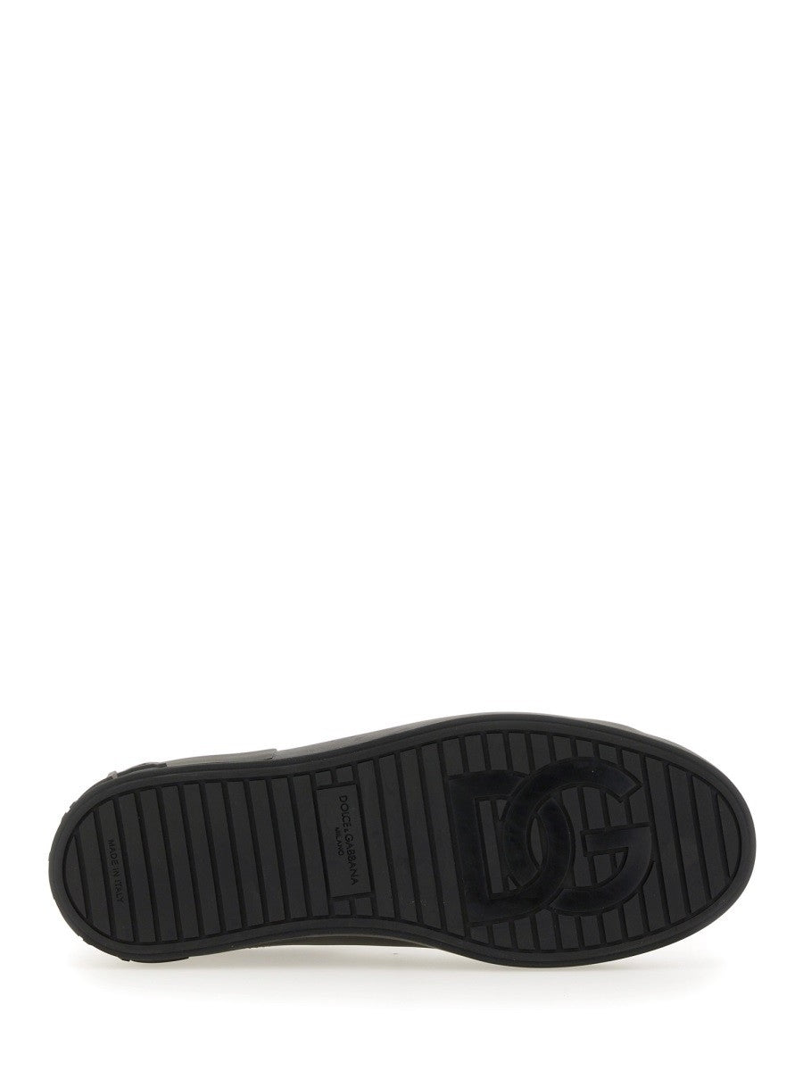 SNEAKER 