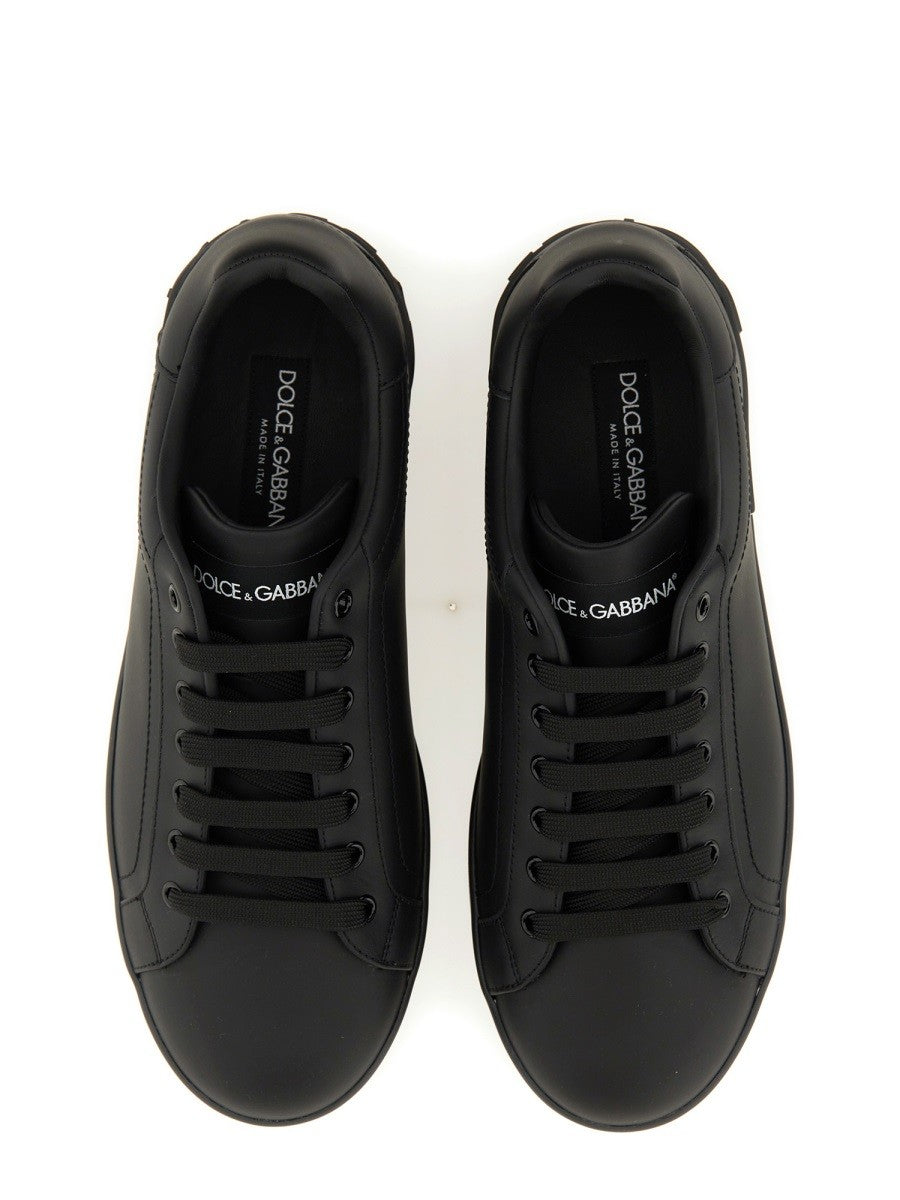 SNEAKER 