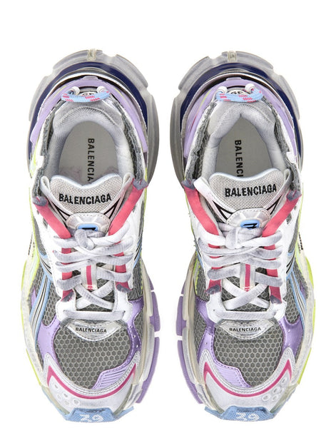 SNEAKER RUNNER