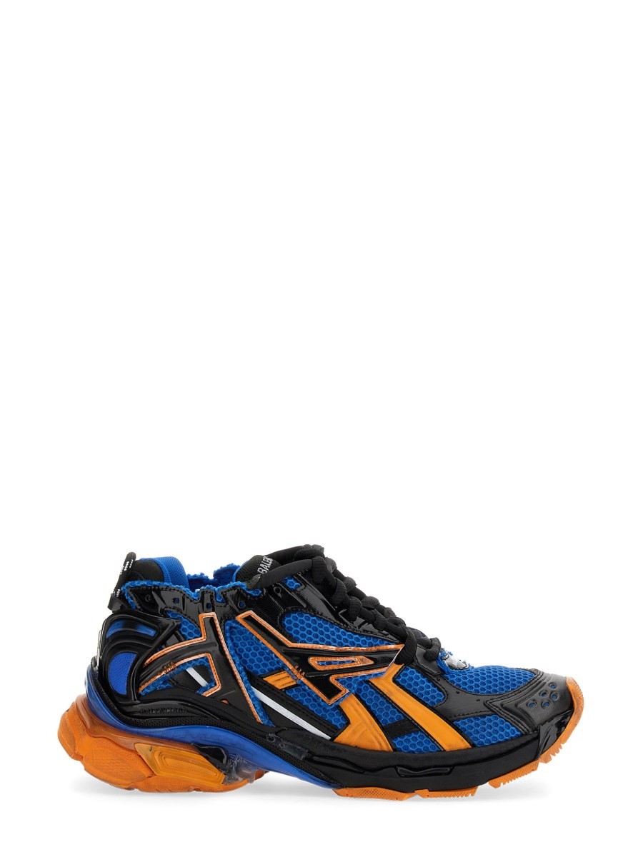 SNEAKER 