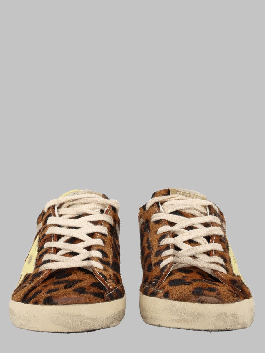 SNEAKER 