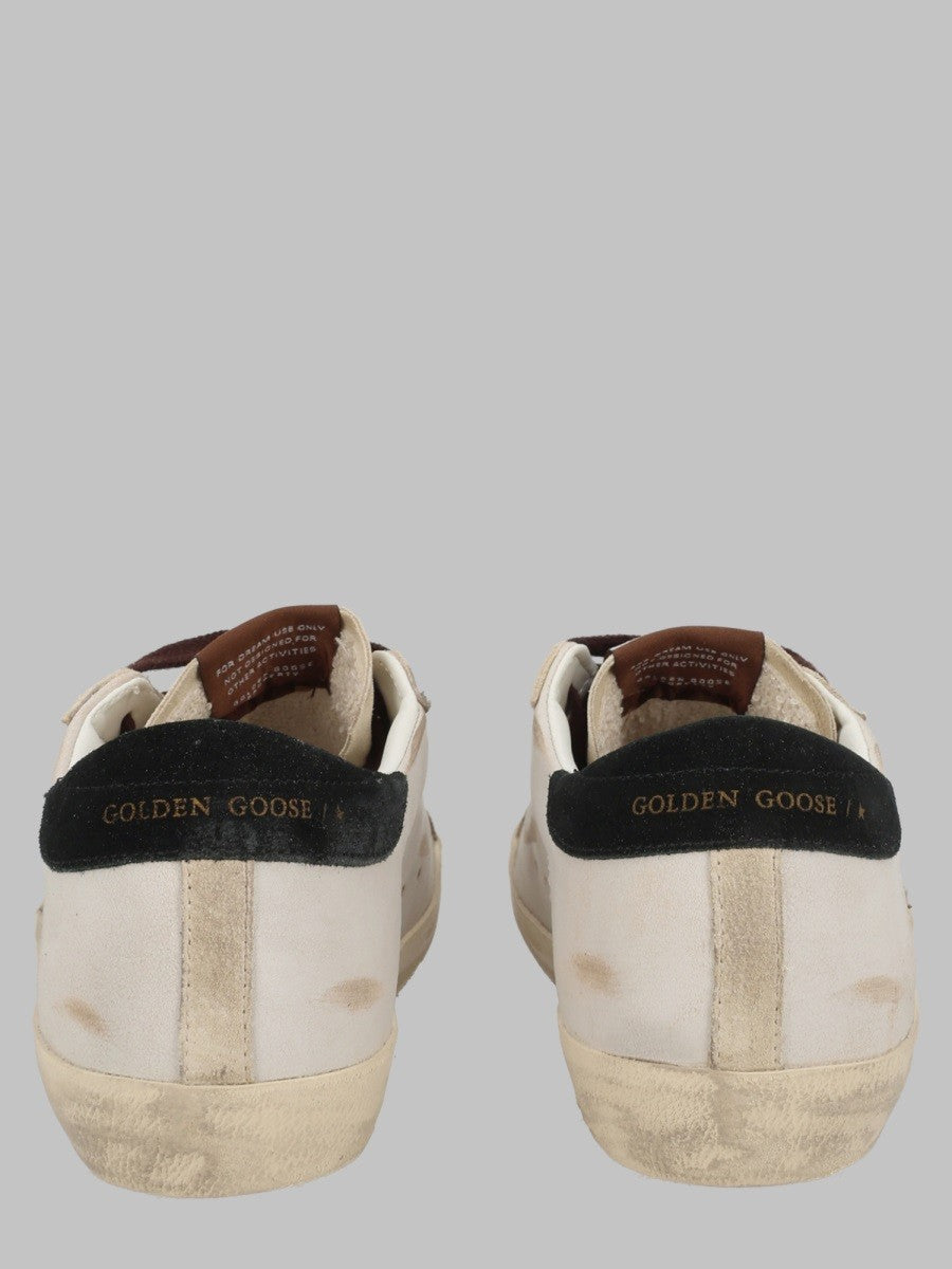 SNEAKER 