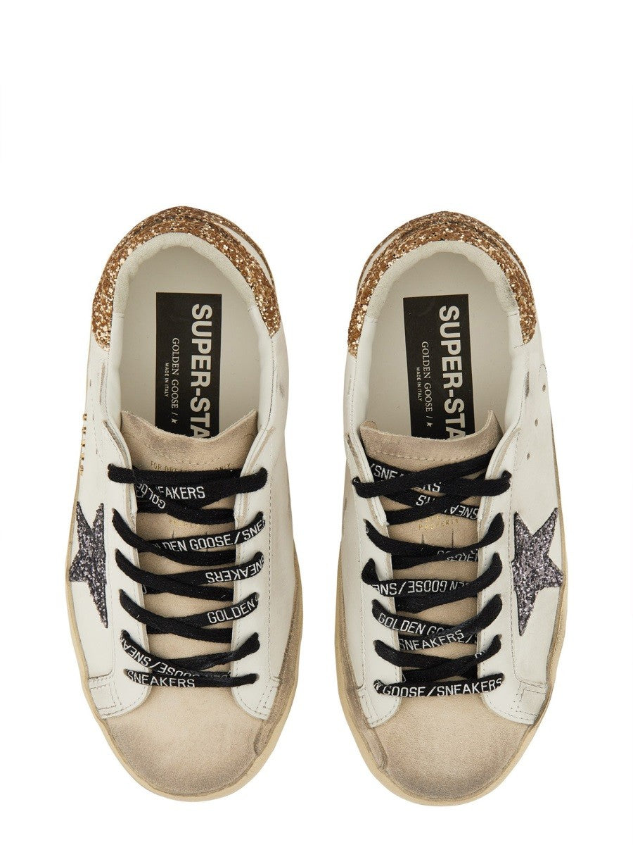 SNEAKER 