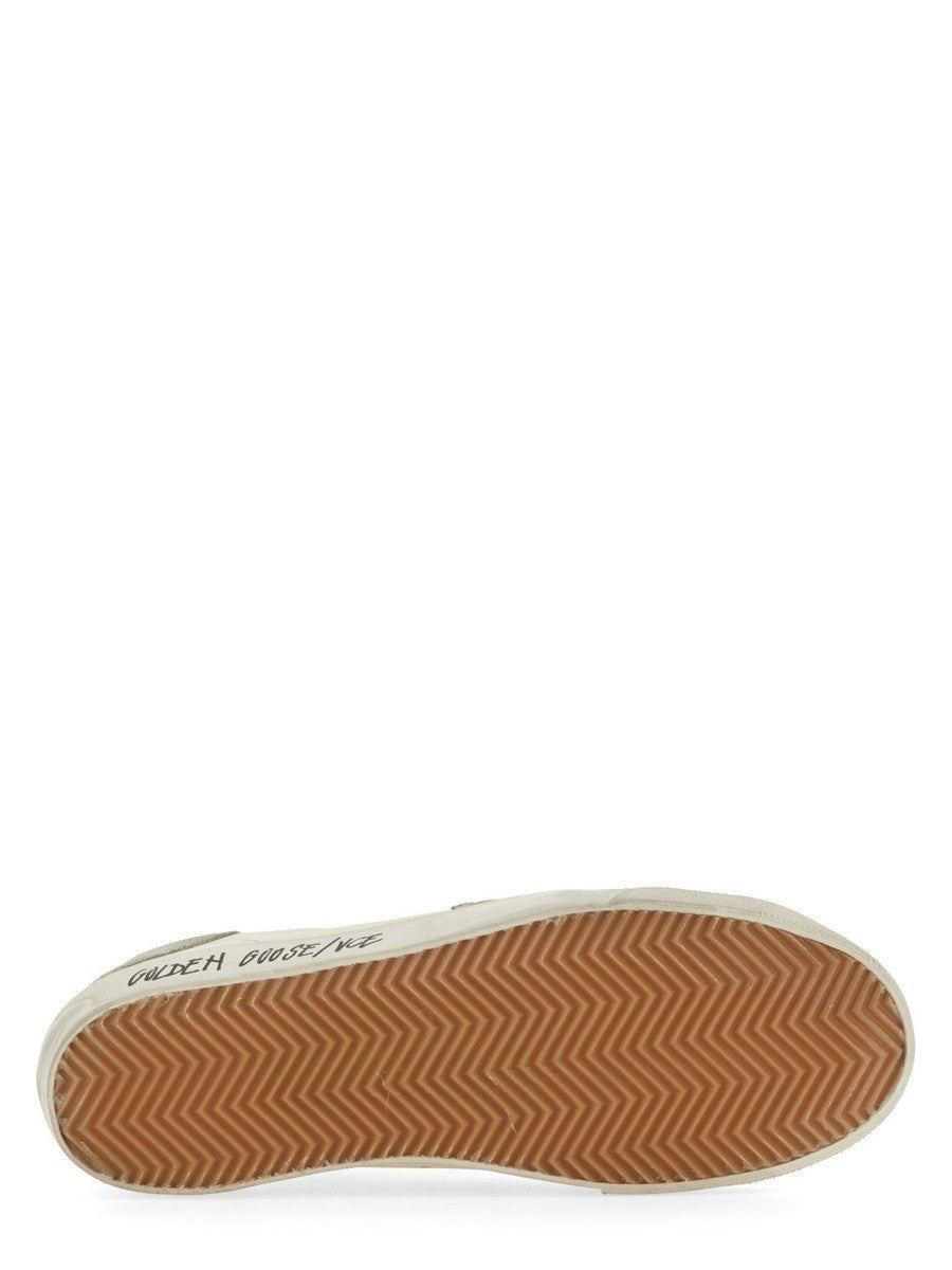 SNEAKER 