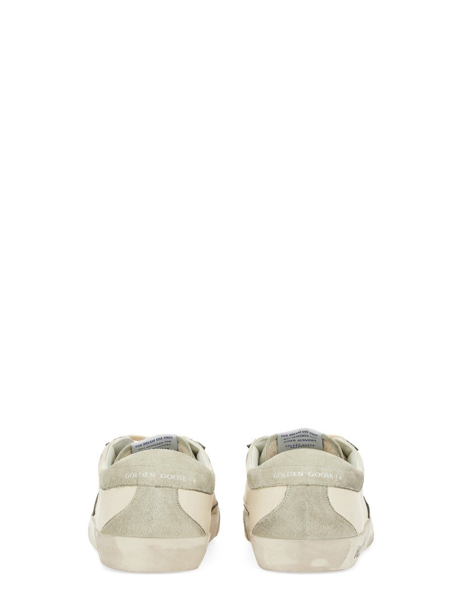 SNEAKER 