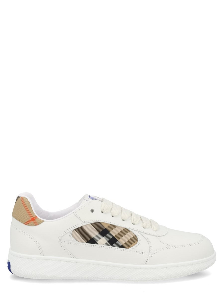 SNEAKER 