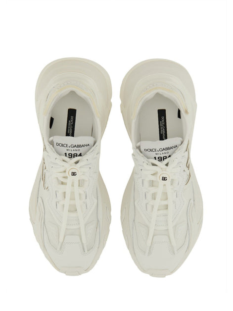 SNEAKER WITH LOGO