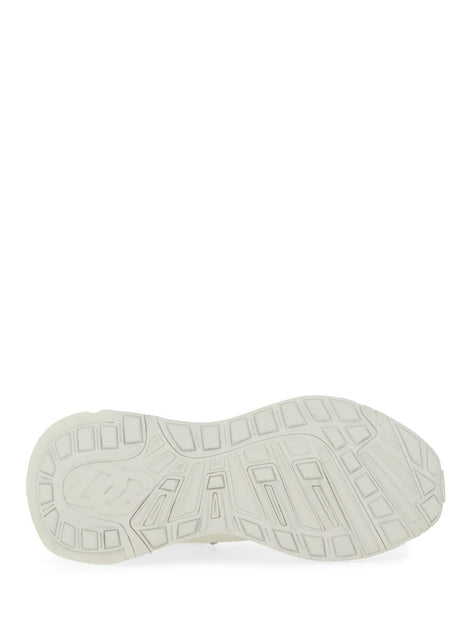 SNEAKER WITH LOGO