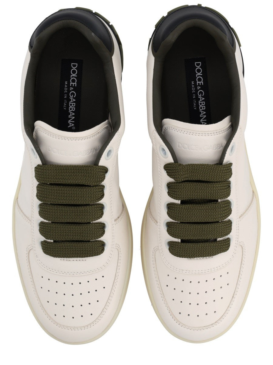 SNEAKER WITH LOGO