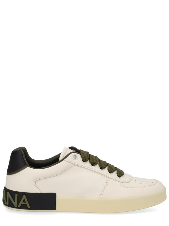 SNEAKER WITH LOGO