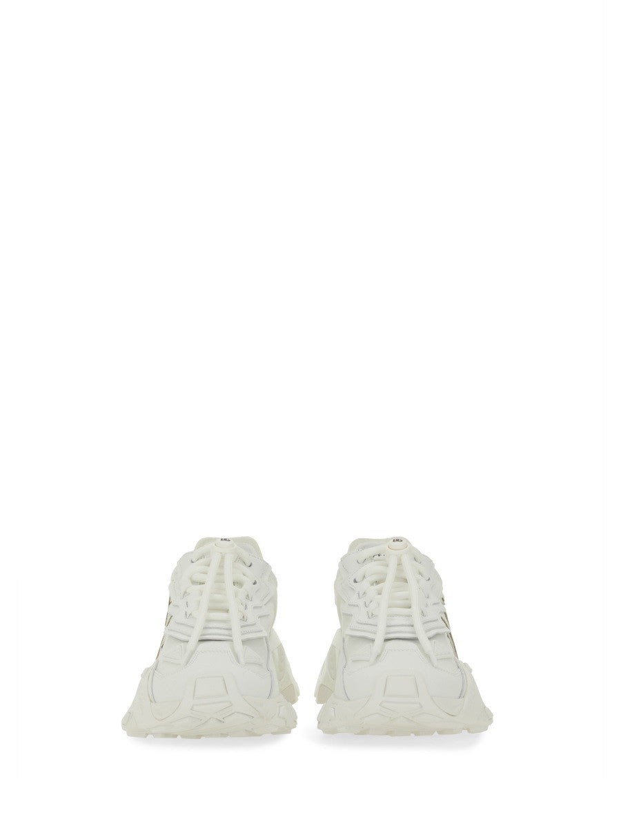 SNEAKER WITH LOGO