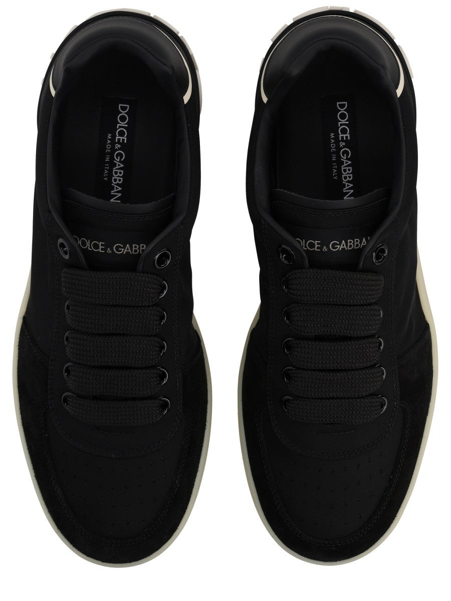 SNEAKER WITH LOGO