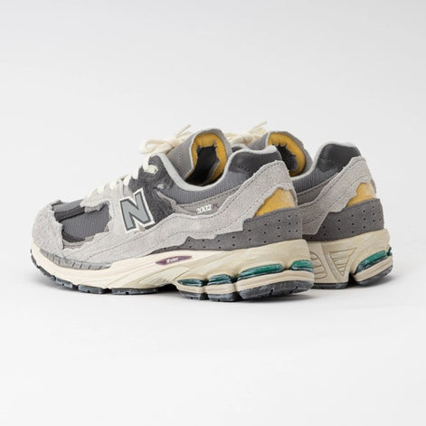 New Balance Sneakers M2002RDA