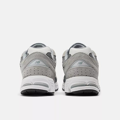 New Balance Sneakers M2002RDC