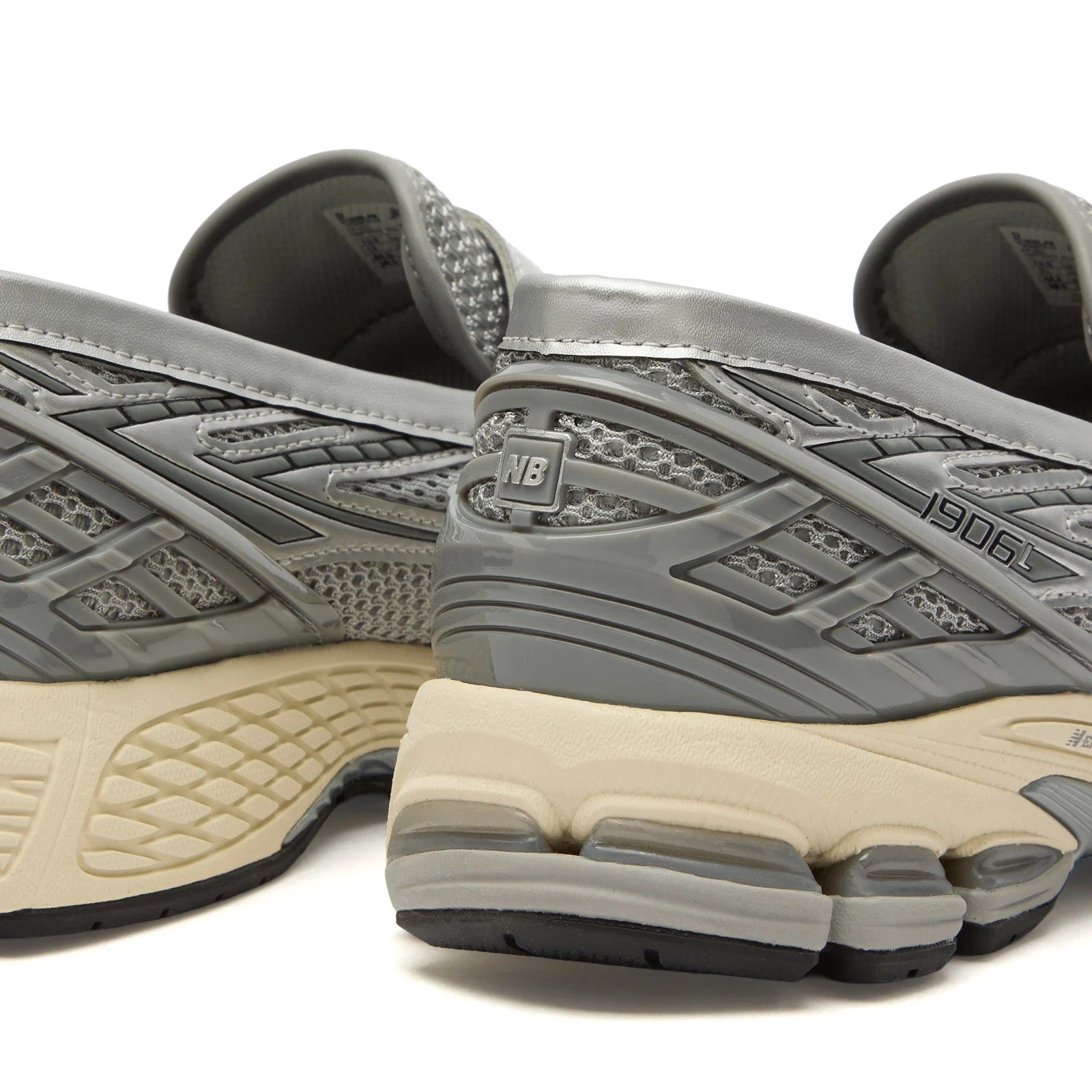 New Balance Sneakers U1906LAE