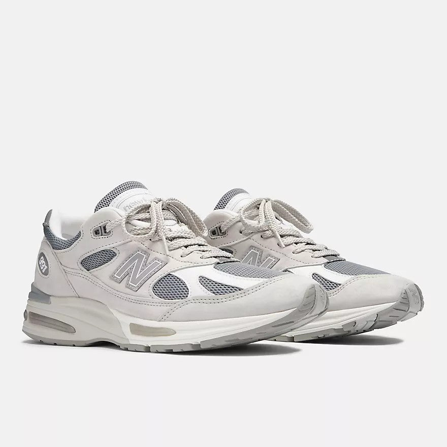 New Balance Sneakers U991LG2