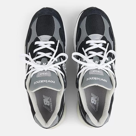 New Balance Sneakers U992BK