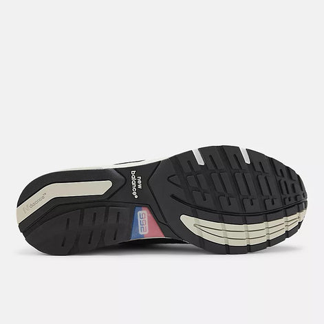 Sneakers U992BK