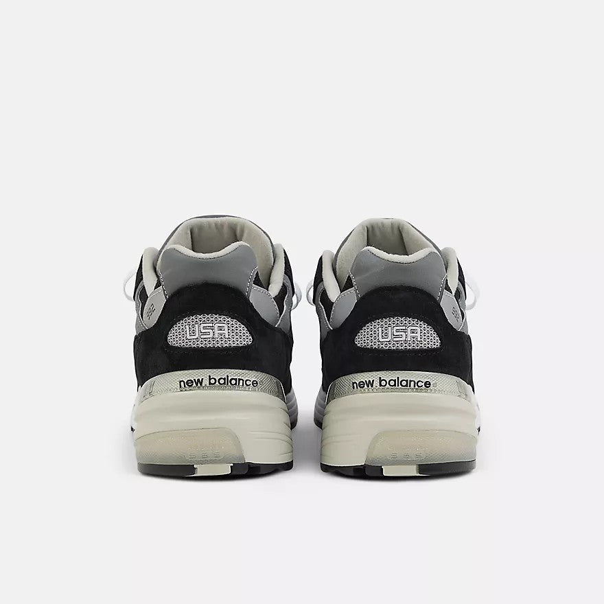 New Balance Sneakers U992BK