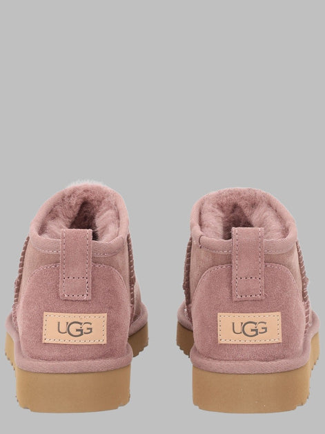 Ugg Stivaletto "Classic Ultra Mini"