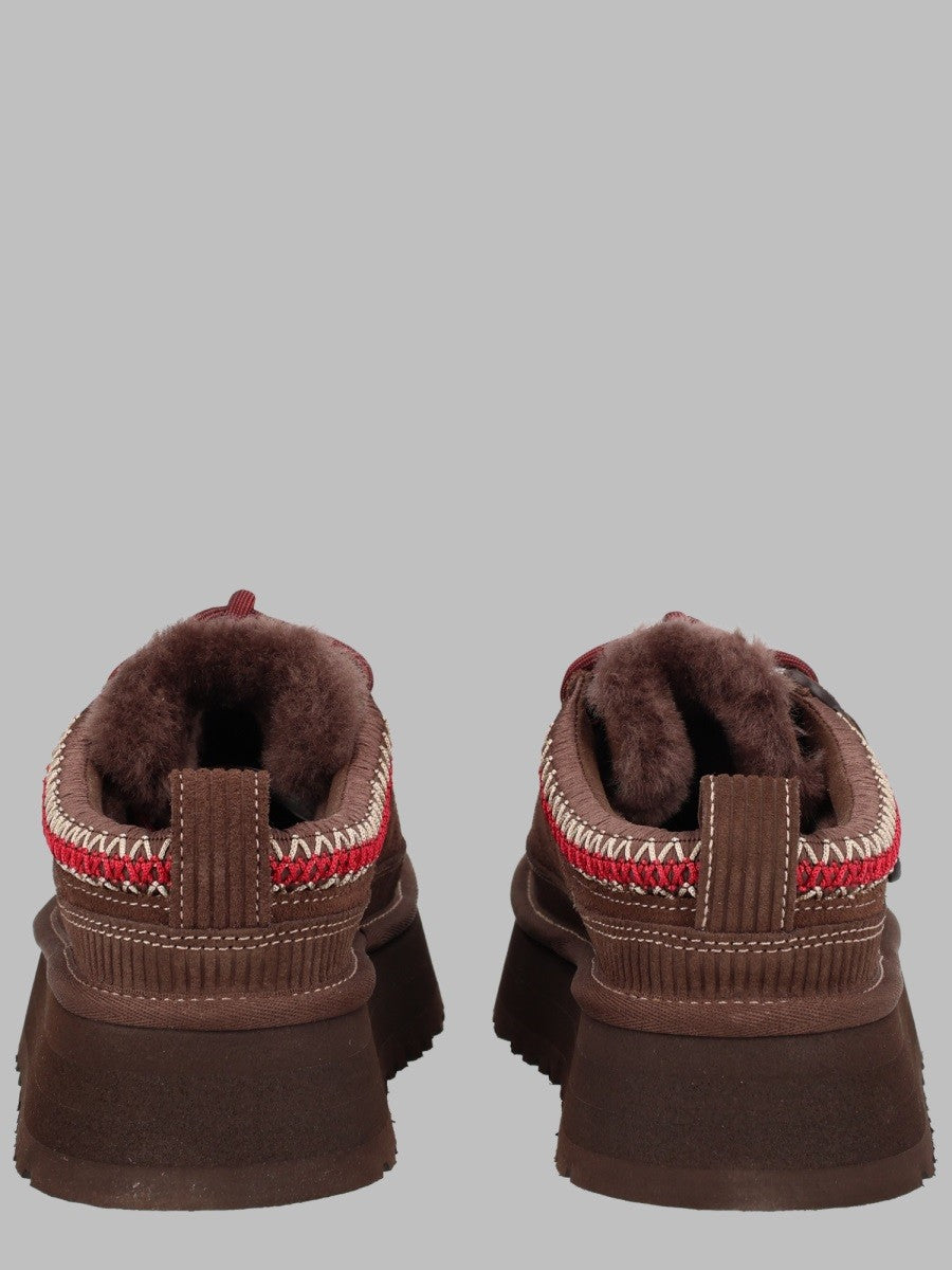 Ugg Stringata 