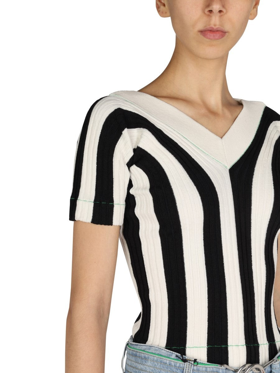 STRIPED PATTERN TOP