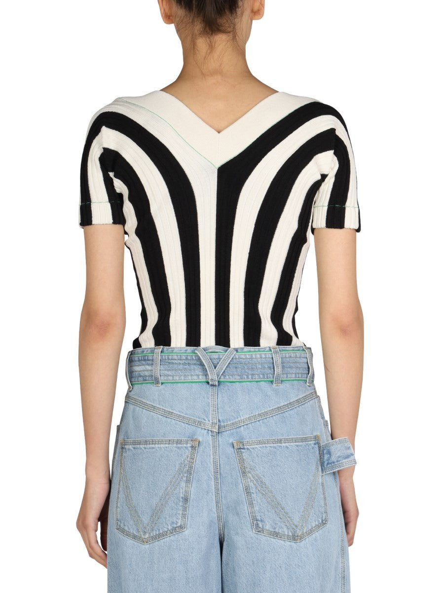 STRIPED PATTERN TOP