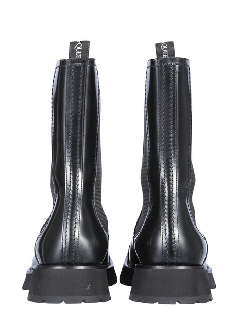 STUDDED BOOT