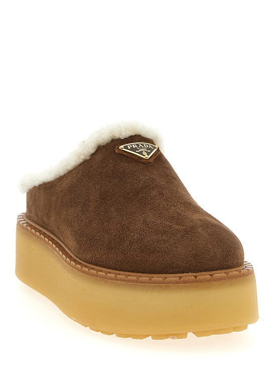 Suede sabots