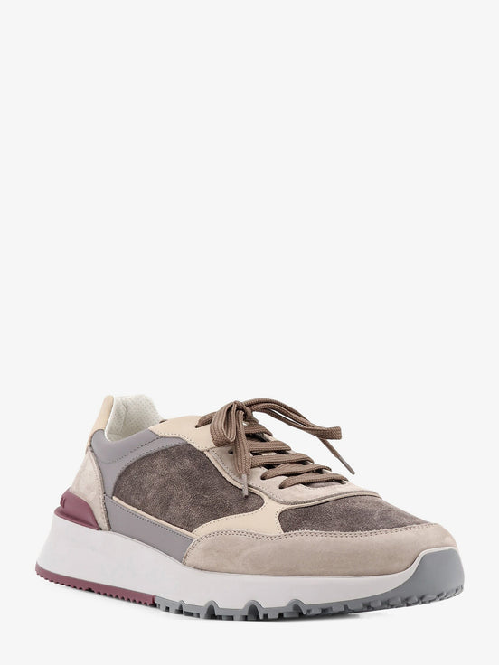 'Runners' sneakers
