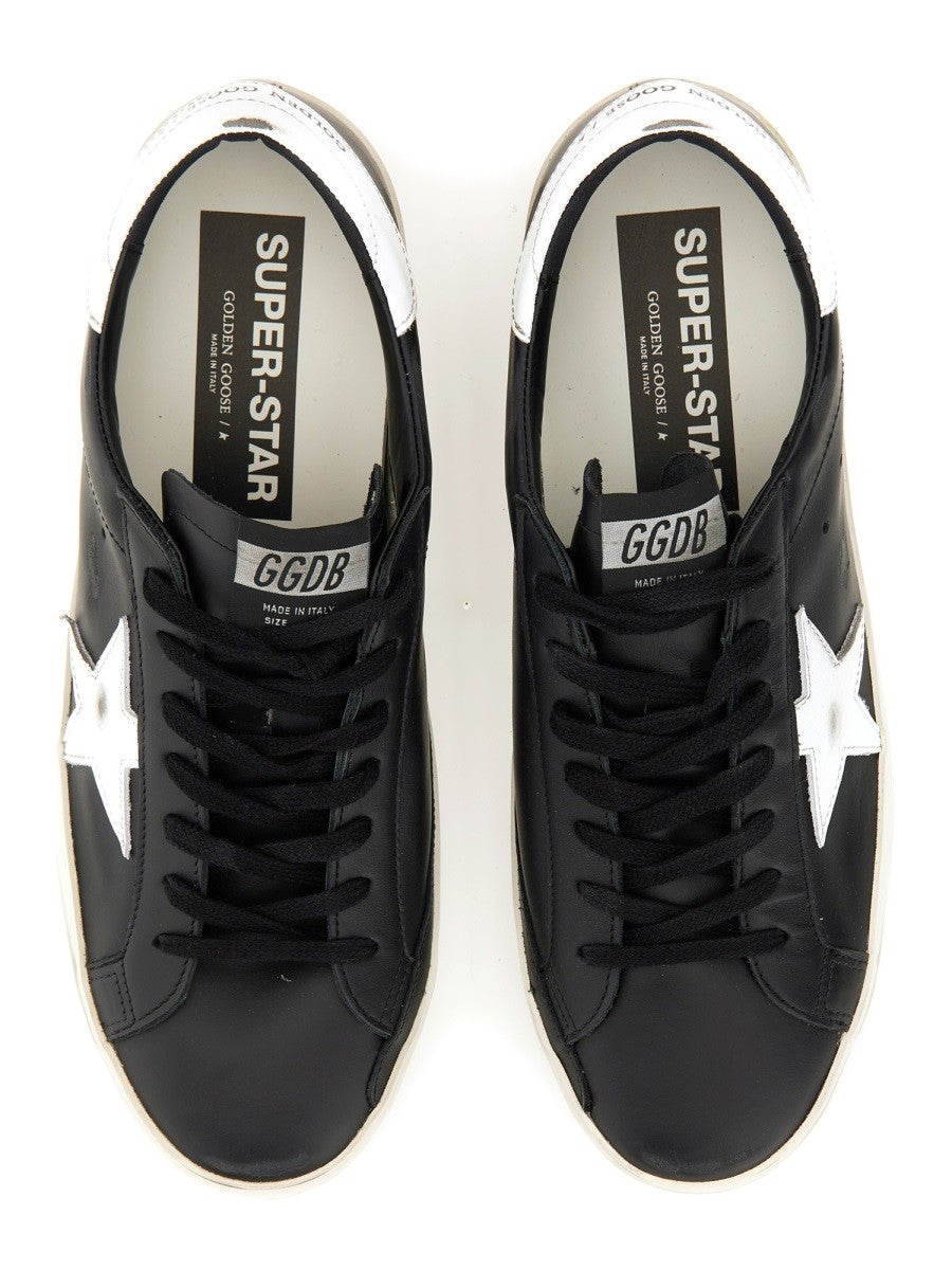 SNEAKER 