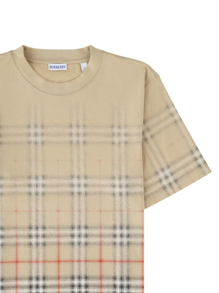 Burberry t-shirt con stampa check