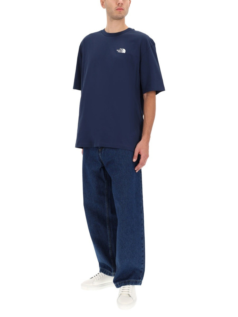 T-SHIRT WITH LOGO